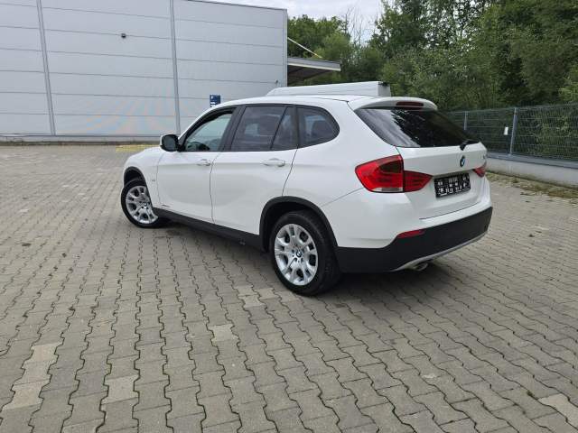 BMW X1 I (E84) 2011 — zdjęcie 11