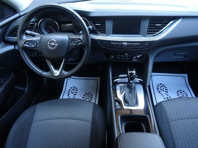 Opel Insignia II 2019 — zdjęcie 8