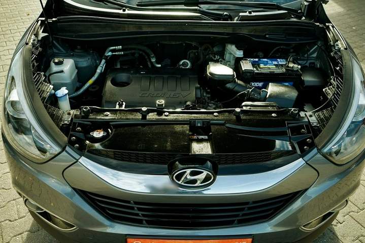 Hyundai ix35 I facelifting 2014 — zdjęcie 16