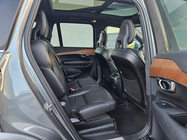 Volvo XC90 II 2016 — zdjęcie 29