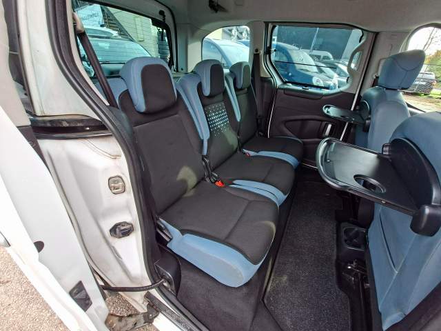 Citroen Berlingo II facelifting 2 2015 — zdjęcie 21