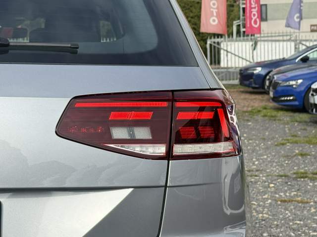 Volkswagen Passat B8 facelifting 2022 — zdjęcie 9