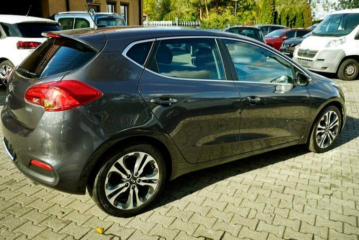 Kia Ceed II 2015 — zdjęcie 7
