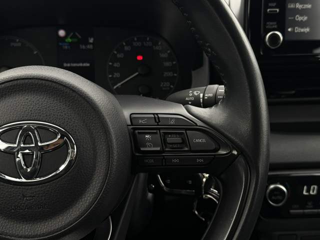 Toyota Yaris IV 2023 — zdjęcie 24