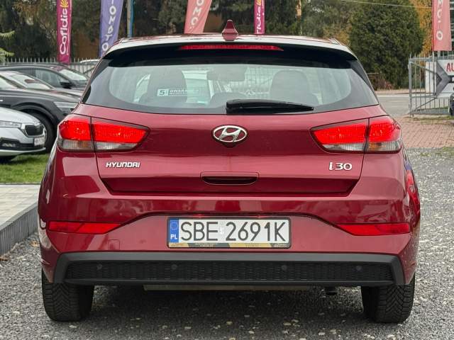 Hyundai i30 III facelifting 2 2021 — zdjęcie 7
