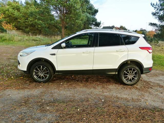 Ford Kuga II facelifting 2016 — zdjęcie 13