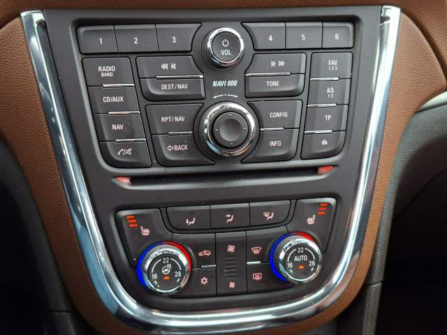 Opel Mokka I 2013 — zdjęcie 22
