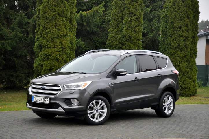 Ford Kuga II facelifting 2017 — zdjęcie 10