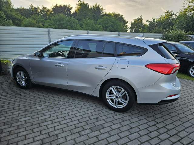 Ford Focus IV facelifting 2021 — zdjęcie 13