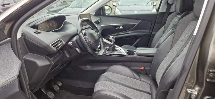 Peugeot 3008 II 2018 — zdjęcie 20