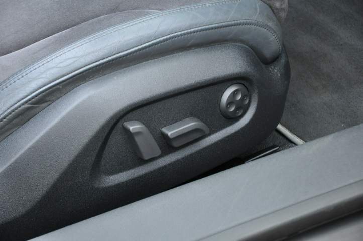 Audi TT II (8J) 2009 — zdjęcie 23