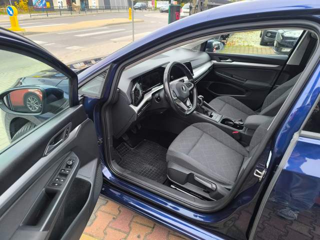Volkswagen Golf VIII 2022 — zdjęcie 13