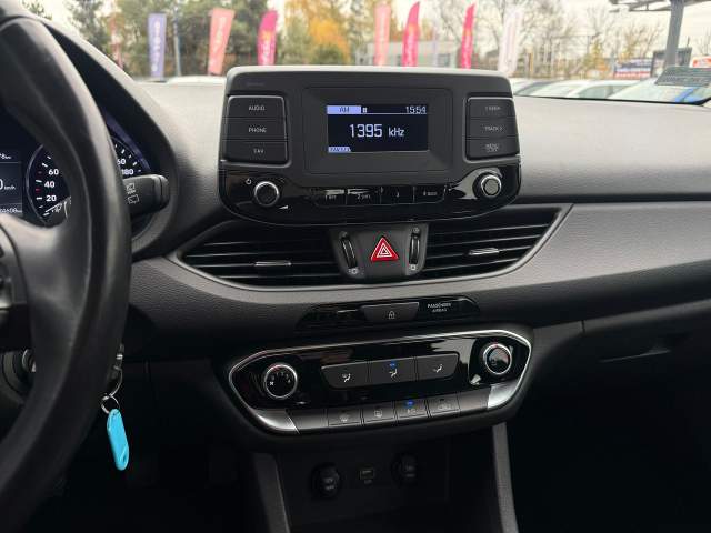 Hyundai i30 III facelifting 2 2021 — zdjęcie 21