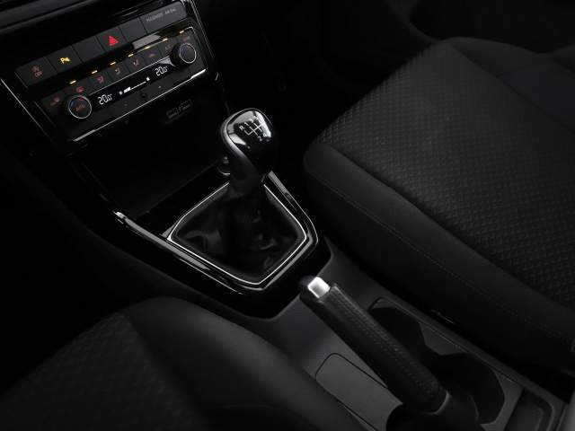 Volkswagen T-Cross I 2020 — zdjęcie 30