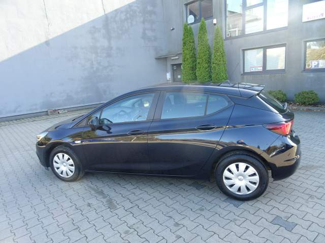 Opel Astra K 2019 — zdjęcie 12