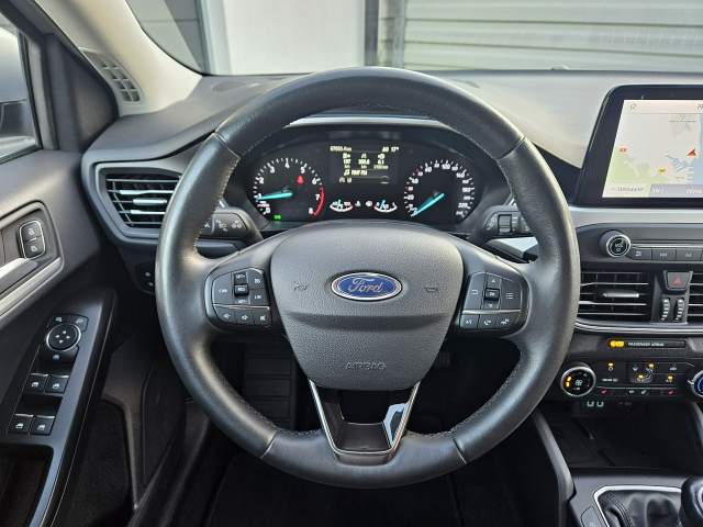 Ford Focus IV facelifting 2021 — zdjęcie 32