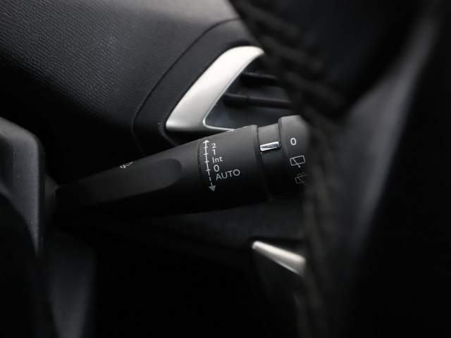 Peugeot 3008 II 2017 — zdjęcie 32