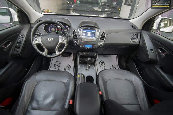Hyundai ix35 I facelifting 2015 — zdjęcie 23