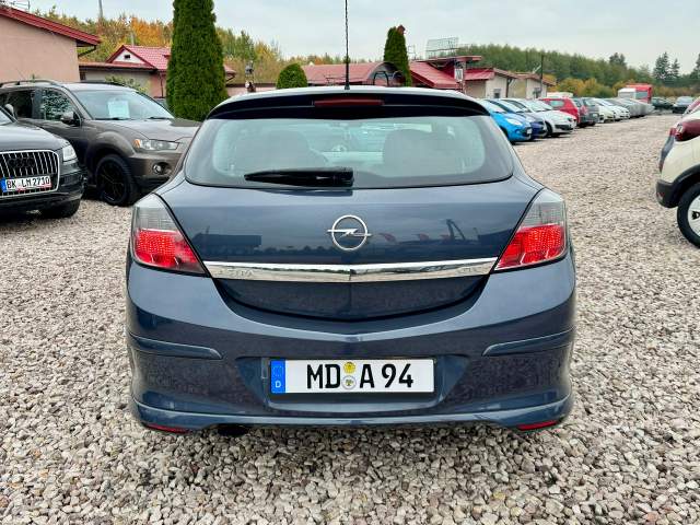 Opel Astra H facelifting 2008 — zdjęcie 14