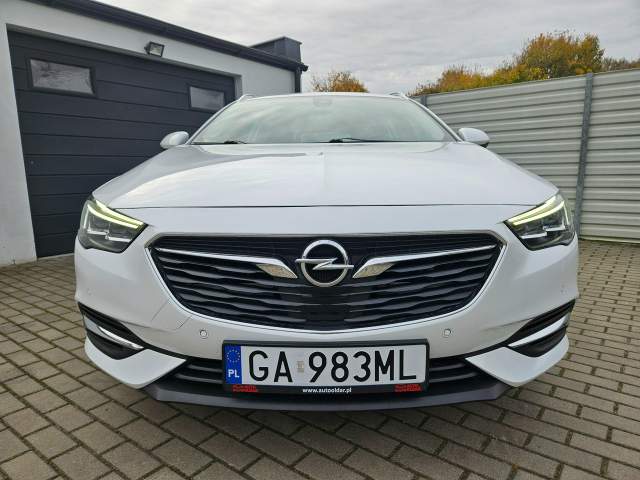 Opel Insignia I facelifting 2017 — zdjęcie 9