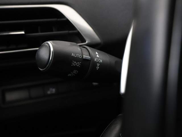 Peugeot 5008 II 2018 — zdjęcie 37