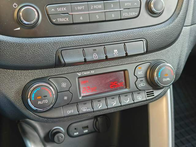 Kia Ceed II 2014 — zdjęcie 21