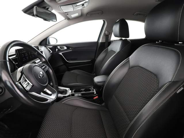 Kia XCeed I 2020 — zdjęcie 13