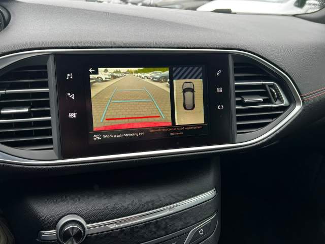 Peugeot 308 II facelifting 2018 — zdjęcie 8