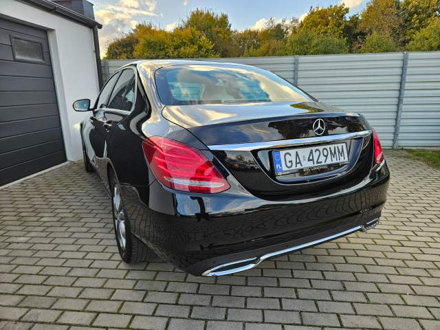 Mercedes-Benz C-Klasa IV (W205) facelifting 2018 — zdjęcie 14