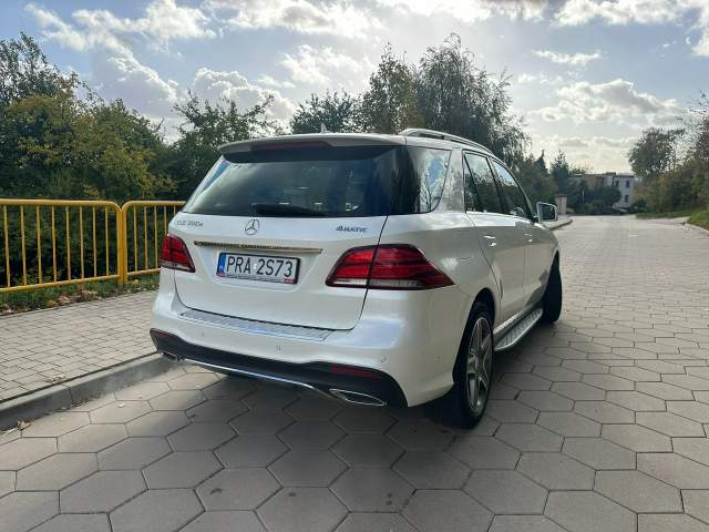 Mercedes-Benz GLE I (W166) 2015 — zdjęcie 6