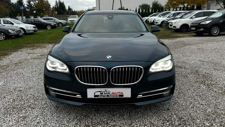 BMW 7 serii V (F01/F02/F04) facelifting 2014 — zdjęcie 2