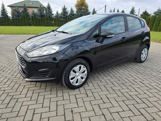 Ford Fiesta Mk6 facelifting 2015 — zdjęcie 6
