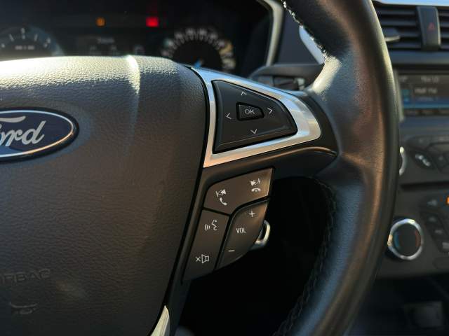 Ford Mondeo V 2015 — zdjęcie 16
