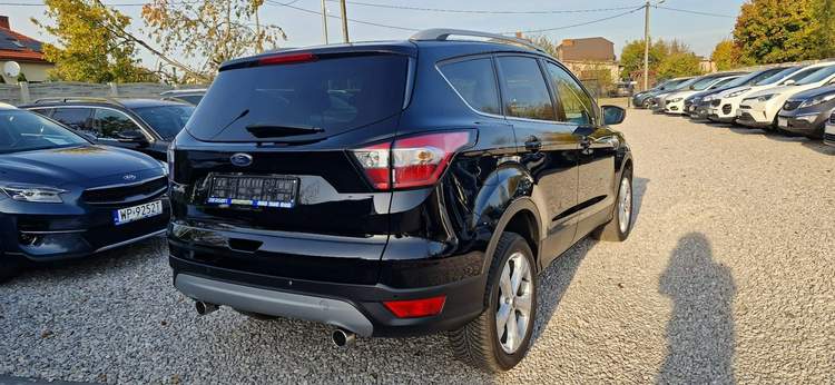 Ford Kuga II facelifting 2017 — zdjęcie 13