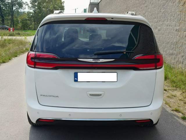Chrysler Pacifica RU facelifting 2021 — zdjęcie 5