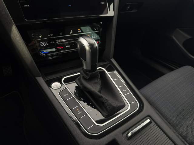 Volkswagen Passat B8 facelifting 2022 — zdjęcie 24