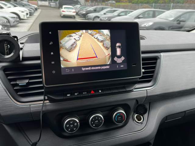 Renault Trafic III facelifting 2023 — zdjęcie 10