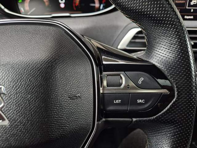Peugeot 3008 II 2019 — zdjęcie 16