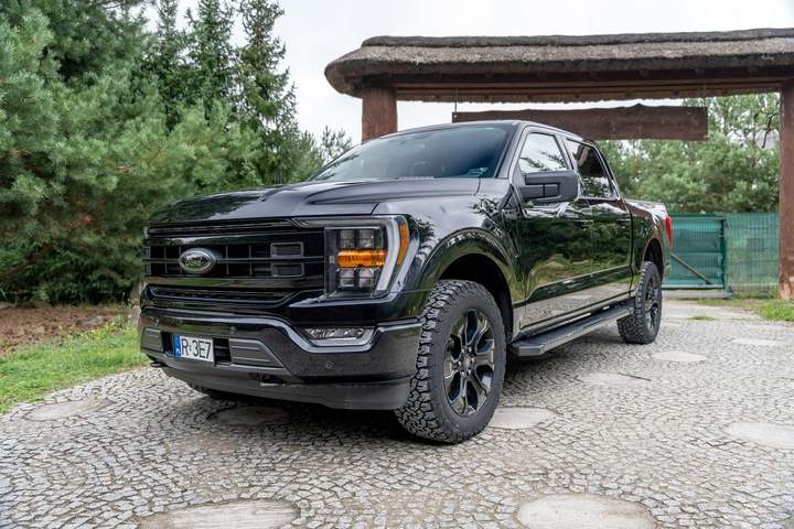 Ford F-150 XIV 2022 — zdjęcie 21