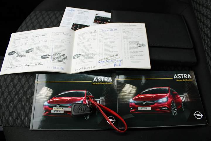 Opel Astra J facelifting 2018 — zdjęcie 19