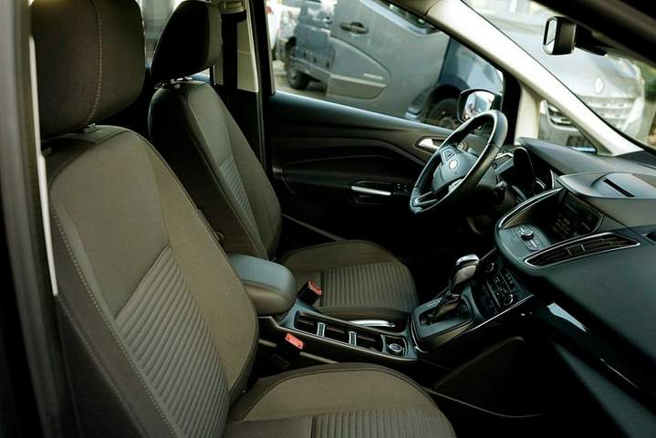 Ford C-MAX II facelifting 2016 — zdjęcie 12