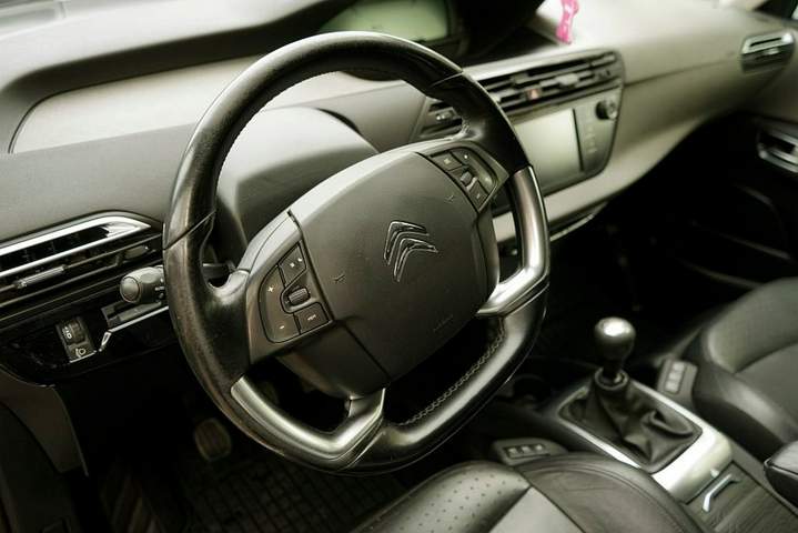 Citroen C4 Picasso II 2015 — zdjęcie 25