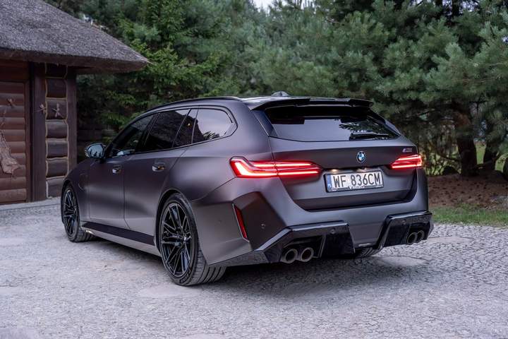 BMW M5 VII (G90) 2025 — zdjęcie 11