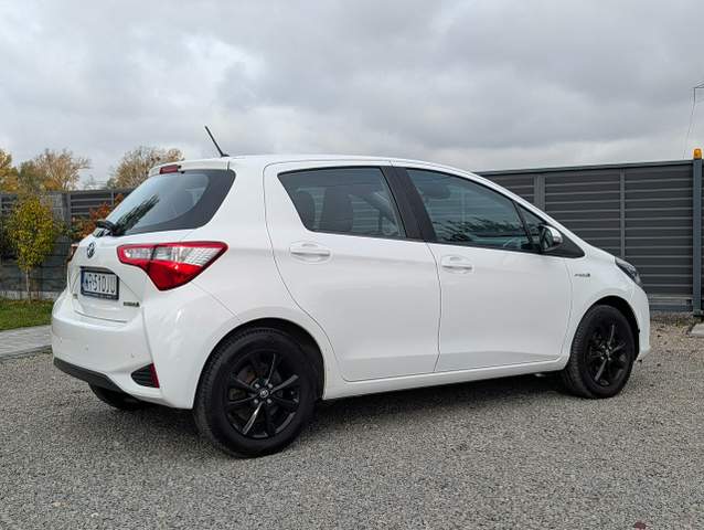 Toyota Yaris IV 2020 — zdjęcie 8