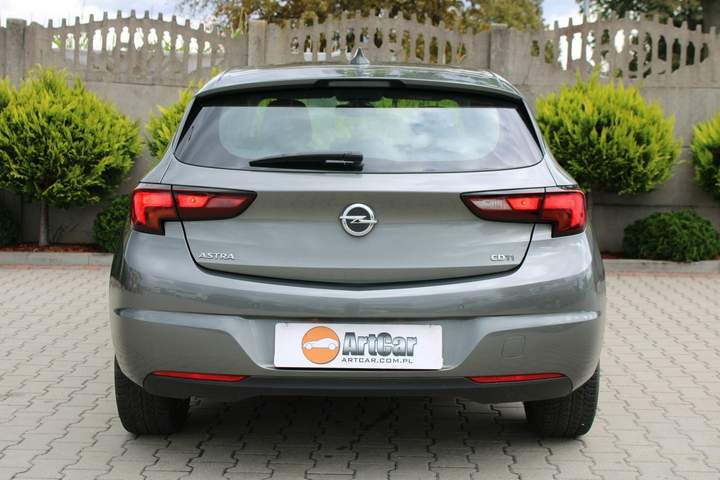 Opel Astra J facelifting 2018 — zdjęcie 17