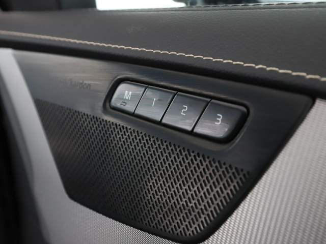 Volvo XC90 II facelifting 1 2021 — zdjęcie 40