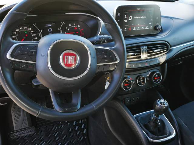 Fiat Tipo 356 2017 — zdjęcie 16