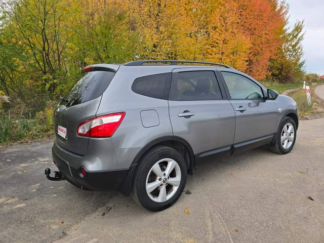 Nissan Qashqai+2 I facelifting 2013 — zdjęcie 11