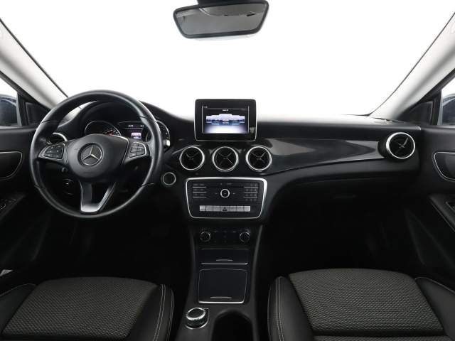 Mercedes-Benz CLA I (C117, X117) facelifting 2018 — zdjęcie 15