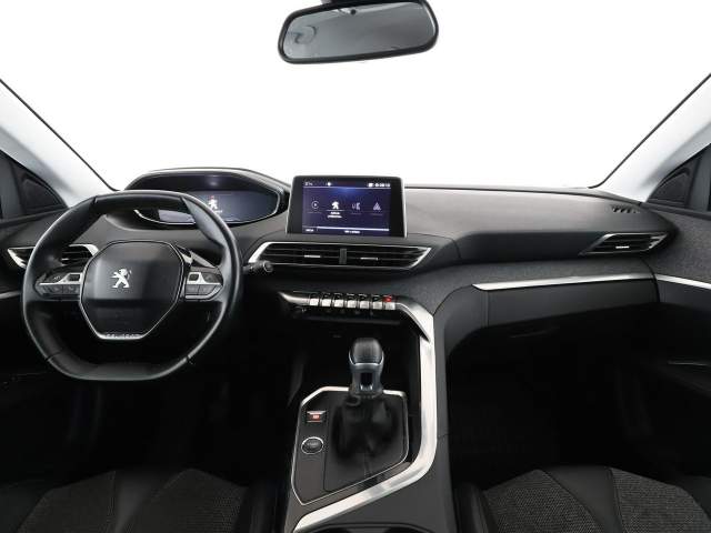 Peugeot 3008 II 2017 — zdjęcie 15